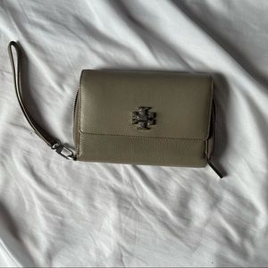 Tory Burch Beige Leather Wristlet